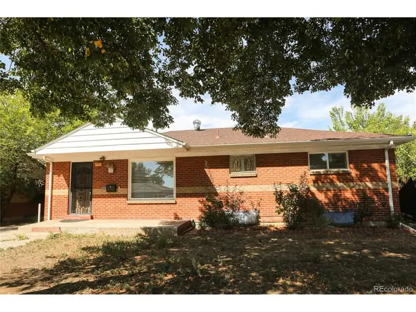 7493 Raritan, Denver, CO 80221