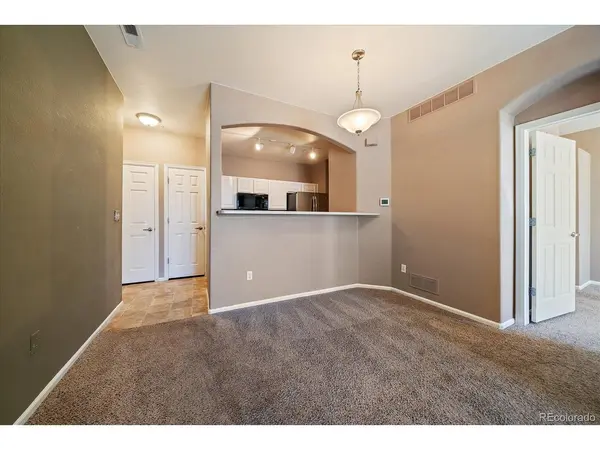 5255 Memphis #2-202, Denver, CO 80239