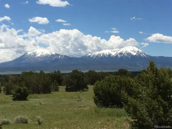 64 Navajo Ranch Resorts, Walsenburg, CO 81089