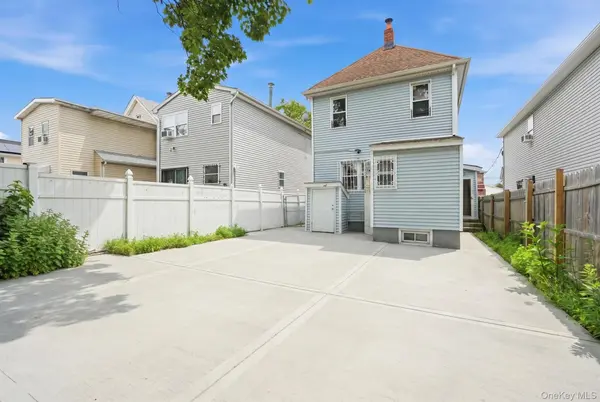 11417 159th ST, Rochdale, NY 11434