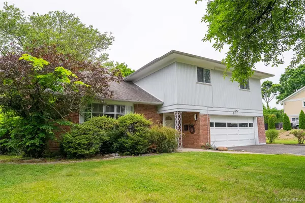 1 Horizon RD, Great Neck, NY 11020