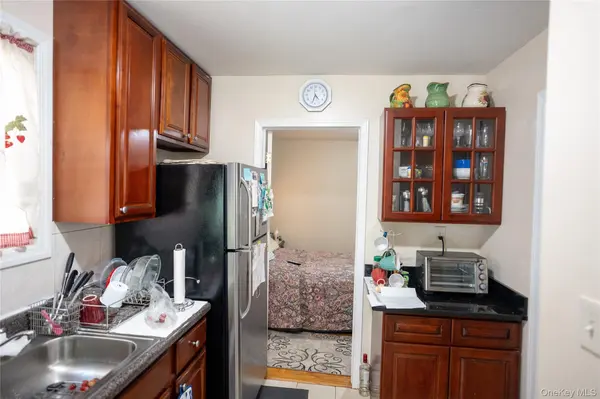 17133 104th AVE, Jamaica, NY 11433