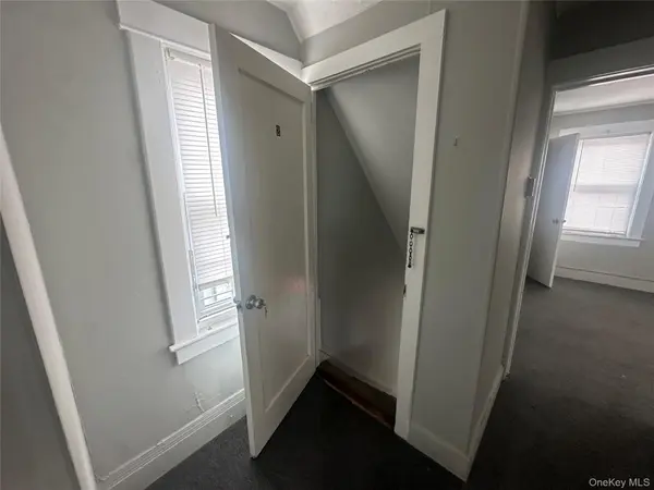 11 Post AVE #2, Westbury, NY 11590