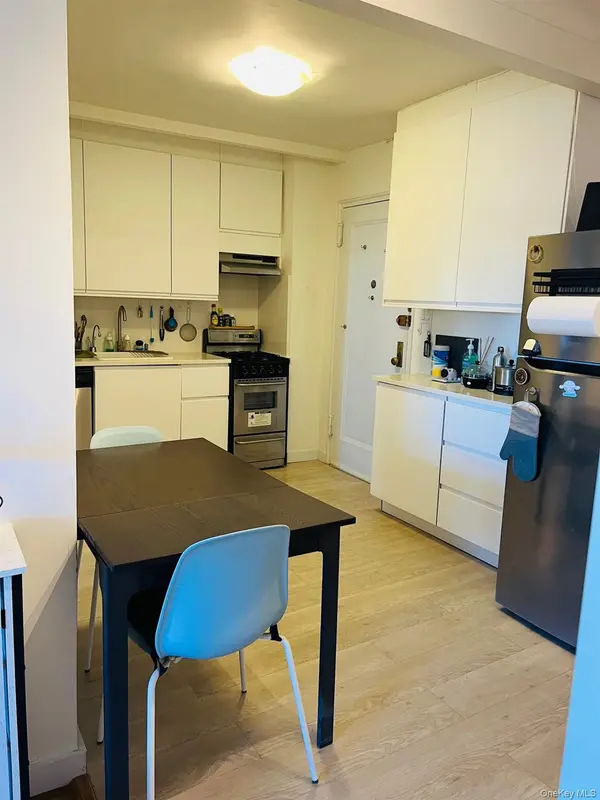 110-20 71st Ave #416, Forest Hills, NY 11375