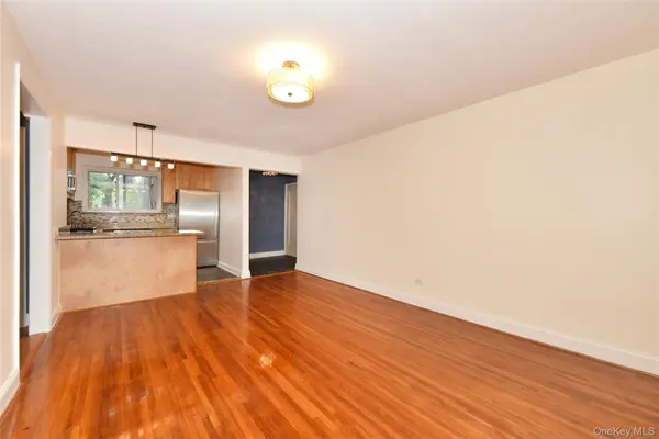 111-05 66th AVE #2A, Forest Hills, NY 11375