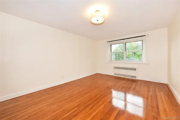 111-05 66th AVE #2A, Forest Hills, NY 11375