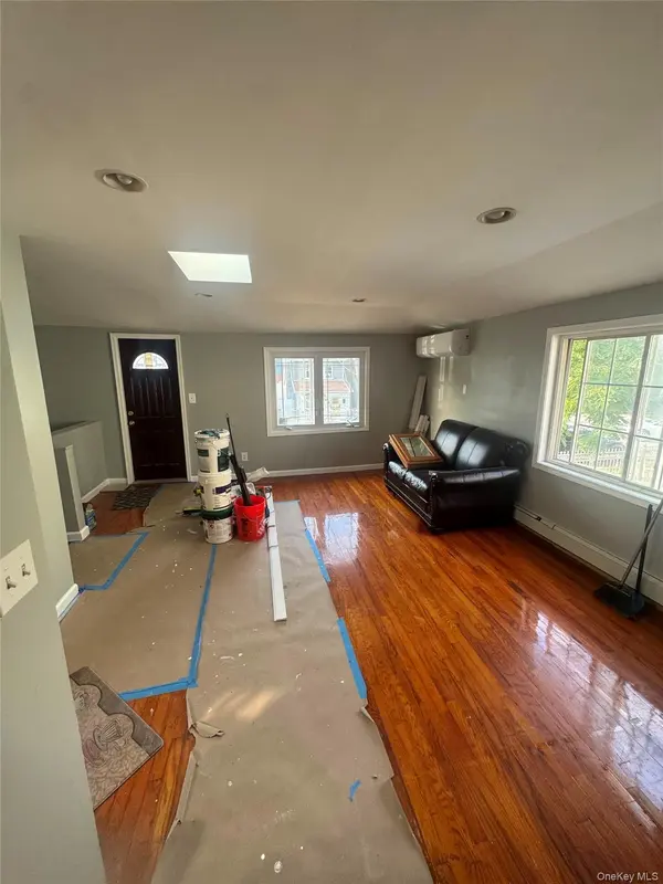 Address not disclosed, Jamaica, NY 11433