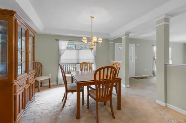 1407 Middle RD #265, Calverton, NY 11933