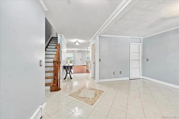 5 Stanton CT, Bronx, NY 10473