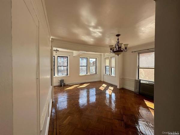 102 E 96th ST, Brooklyn, NY 11212