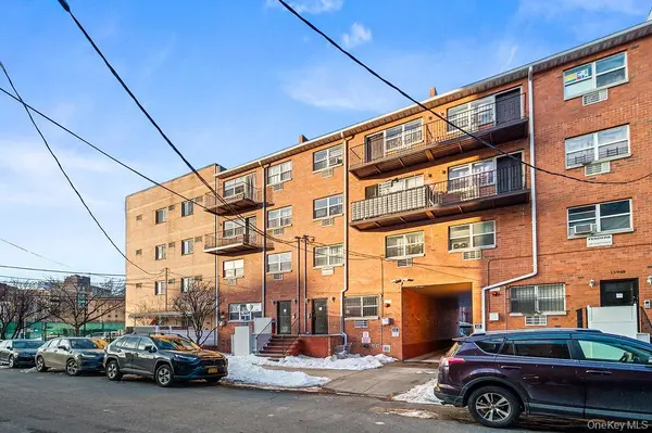 13909 34th AVE, Flushing, NY 11354