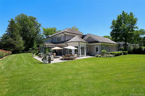 2 Pheasant RUN, Kings Point, NY 11024