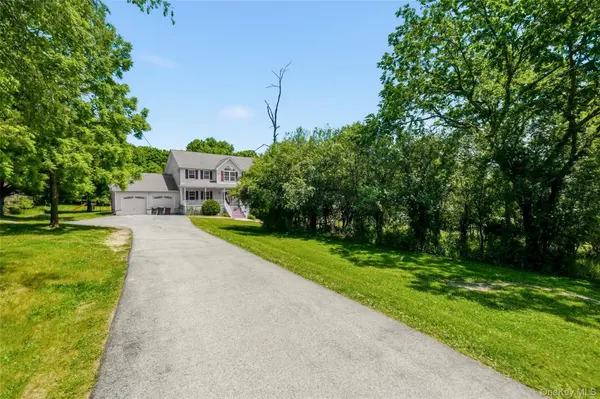 5 Horton RD,  Washingtonville,  NY 10992