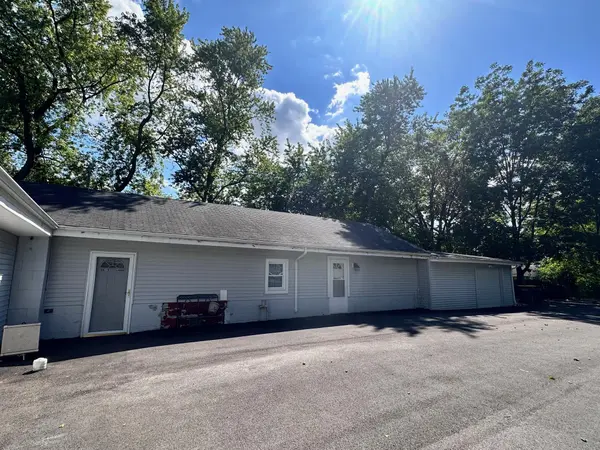 1802 Evans Avenue, Valparaiso, IN 46383
