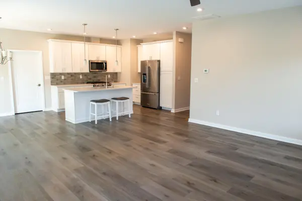 2655 Flagstone DR, Valparaiso, IN 46385