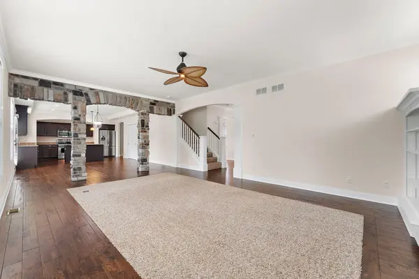 98 Muirfield DR, Valparaiso, IN 46385