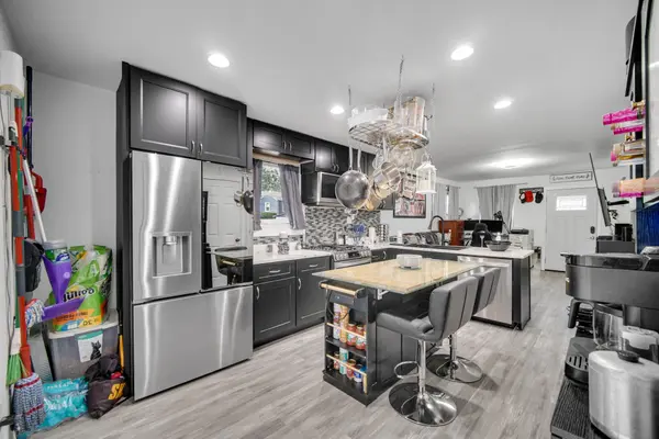 2817 Beverly DR, Gary, IN 46408