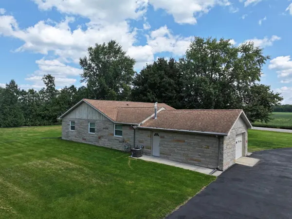 2711 S 50 E, Winamac, IN 46996