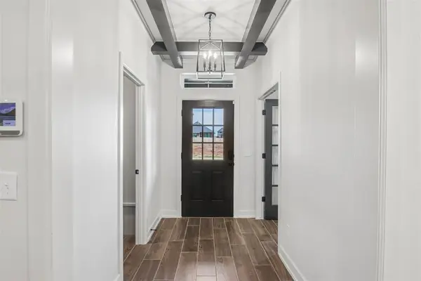 4832 Sundowner LN, Edmond, OK 73034