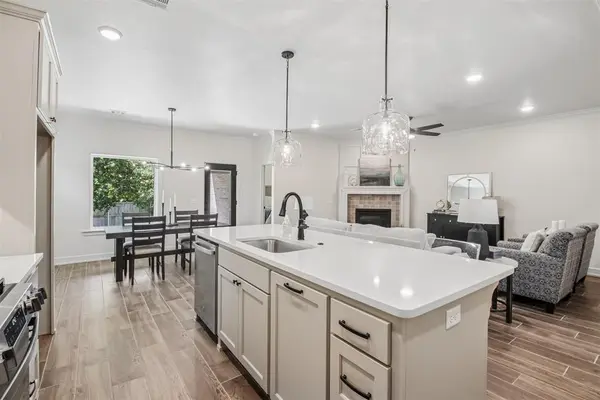 4832 Indigo LN, Edmond, OK 73034