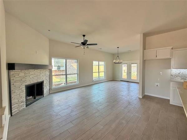 4019 Abingdon DR, Norman, OK 73026