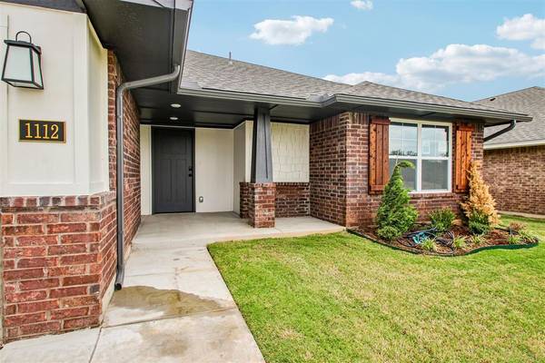 1112 Redwood Creek DR, Yukon, OK 73099
