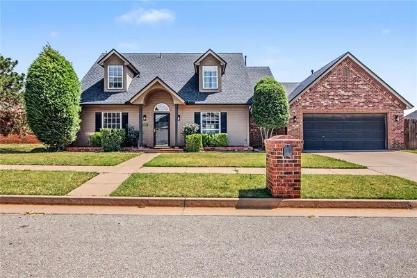 15604 Hyde Parke DR, Edmond, OK 73013