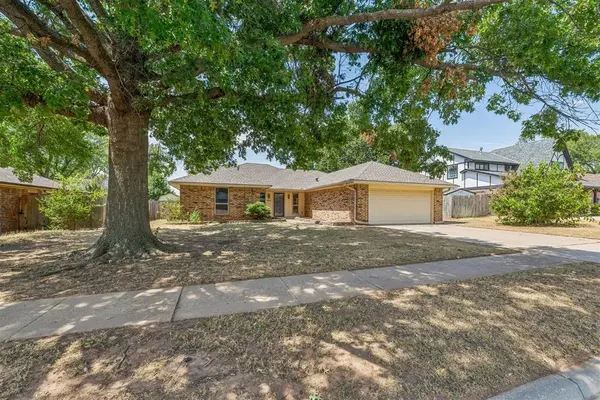 404 Willow Branch RD, Norman, OK 73072