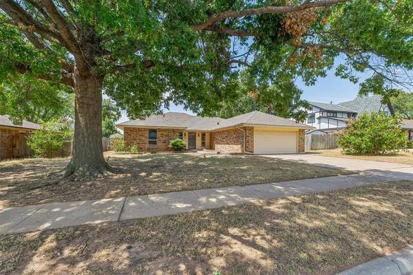 404 Willow Branch RD, Norman, OK 73072