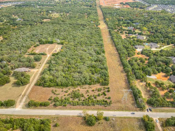 Five Oaks CIR, Edmond, OK 73034