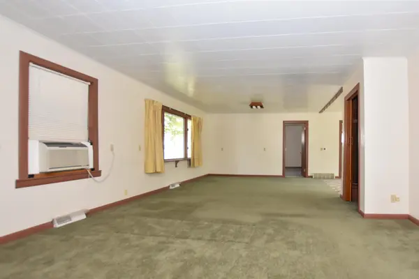 351 S WAUPACA ST, Wautoma, WI 54982-1204