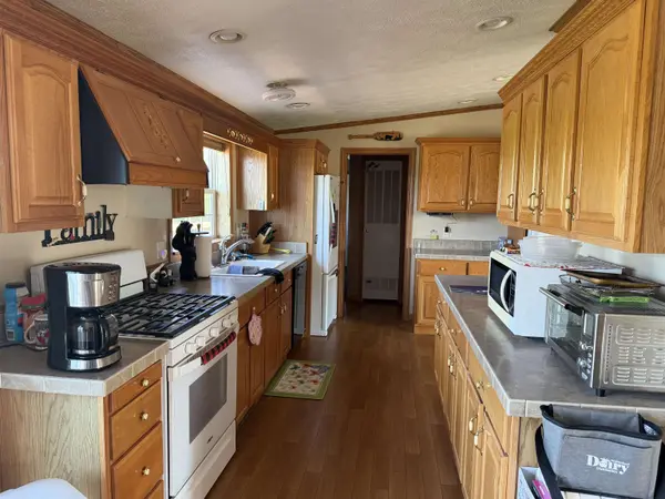 W8360 COUNTY ROAD Q, Pound, WI 54161-9655