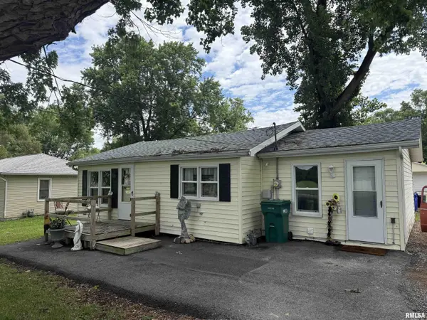 3534 N CHARLES ST, Decatur, IL 62526-2974