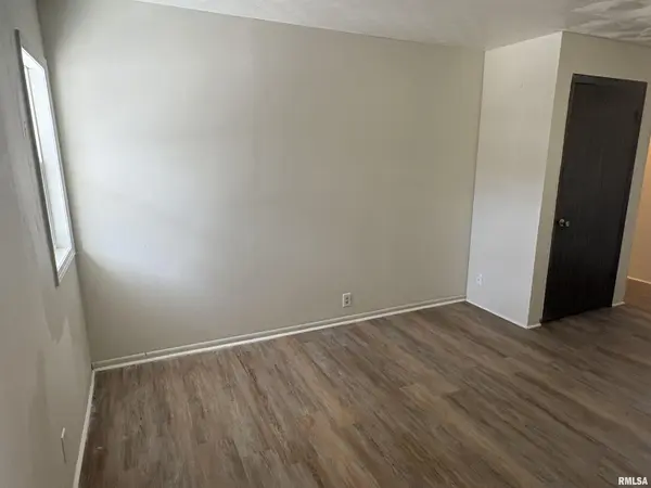 2719 W RADAN AVE #8, West Peoria, IL 61604