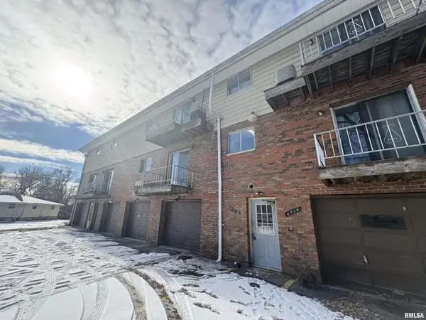 2719 W RADAN AVE #8, West Peoria, IL 61604