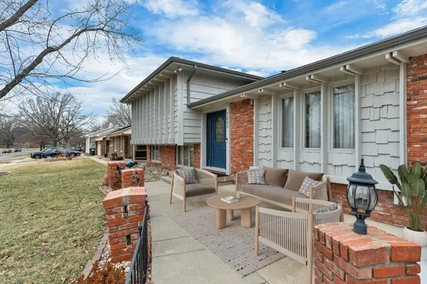 7002 Timberon Ln, Wichita, KS 67206