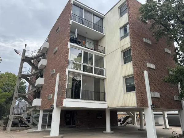330 W Central,  El Dorado,  KS 67042