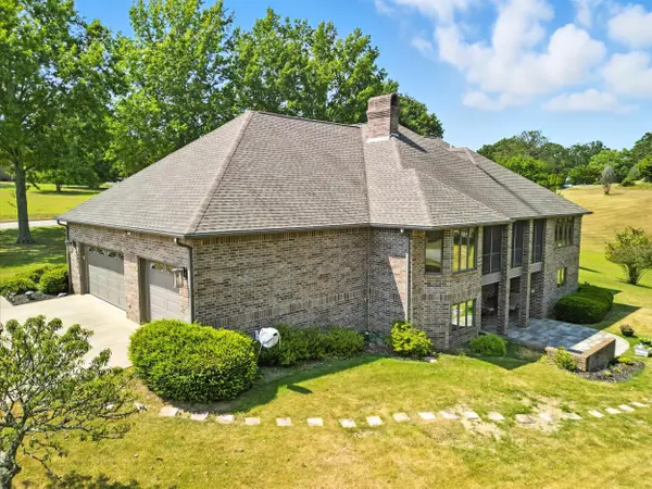 203 Rader Drive, West Plains, MO 65775