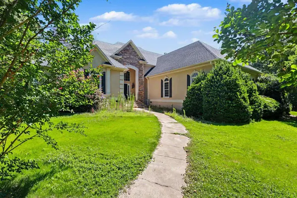 230 Carole Courtney RD, Cowpens, SC 29330