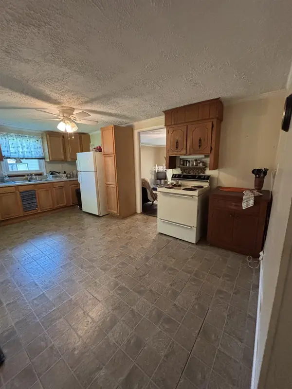131 High ST, Converse, SC 29329