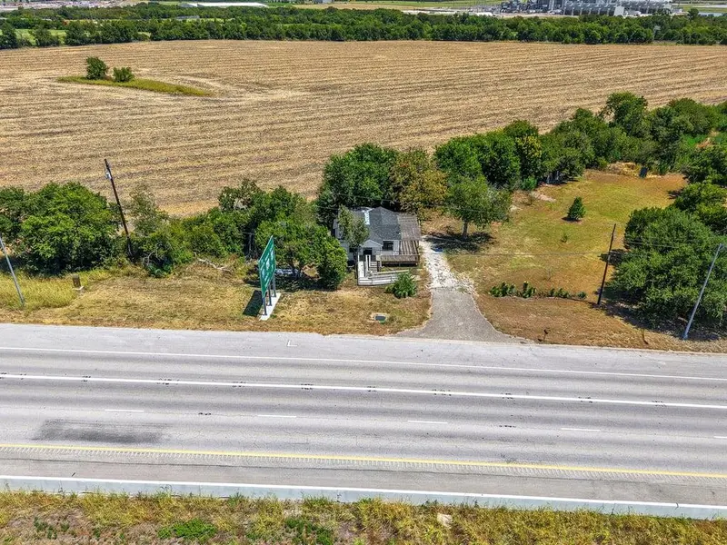 2500 E Highway 36, Temple, TX 76501