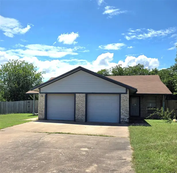 15208 Spring Hill LN #B, Pflugerville, TX 78660