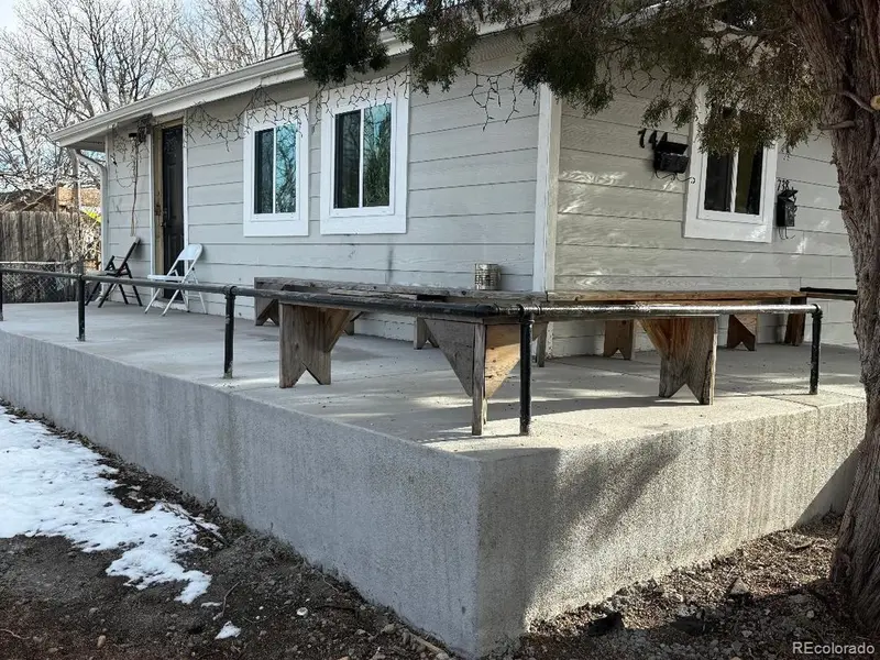 728 Emporia, Aurora, CO 80010