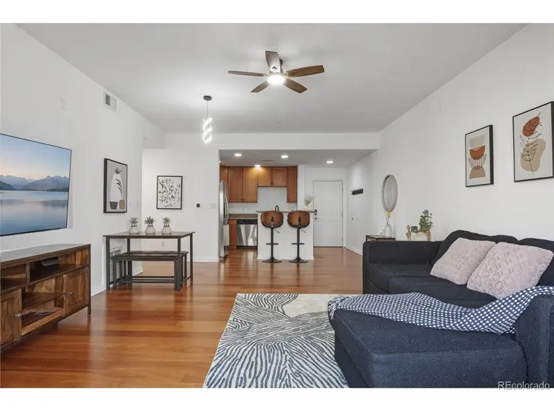 722 Washington #306, Golden, CO 80401