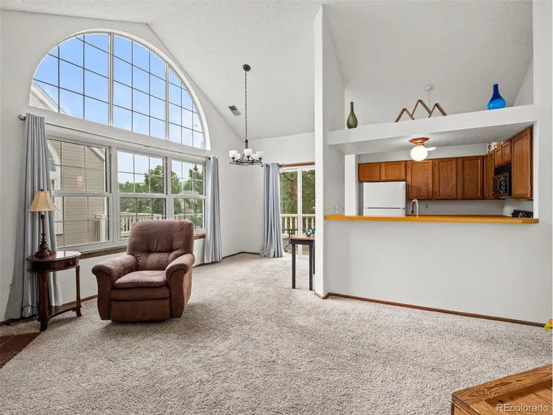 5725 W Atlantic #305, Lakewood, CO 80227