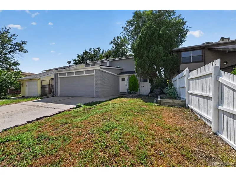 1341 Dogwood, Longmont, CO 80501