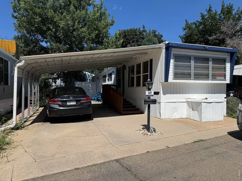 831 17th #37, Longmont, CO 80501