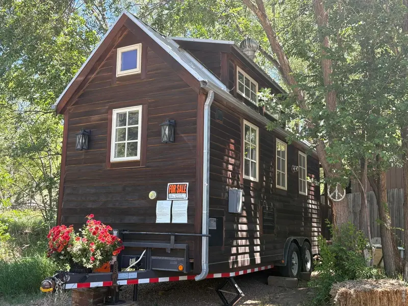 Lyons, CO 80540