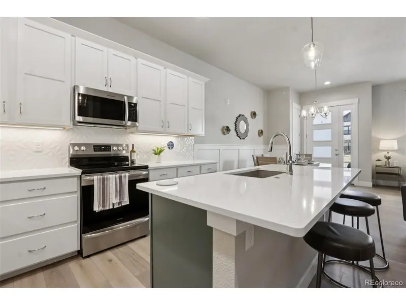 176 High Point, Longmont, CO 80504