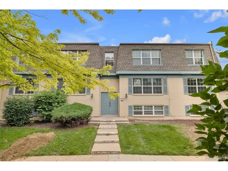 9320 E Girard #3, Denver, CO 80231